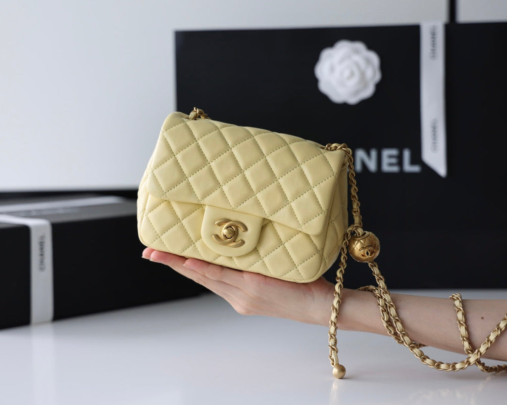 Chanel Flap Bag 17cm Yellow Lambskin Gold Hardware