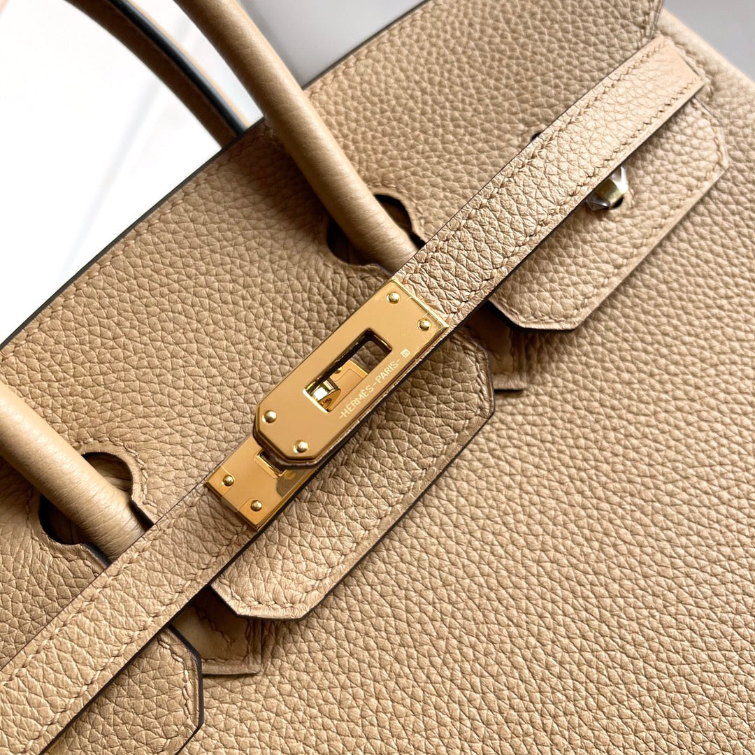 Hermes Birkin 25cm Beige Togo Leather Gold Hardware Bag