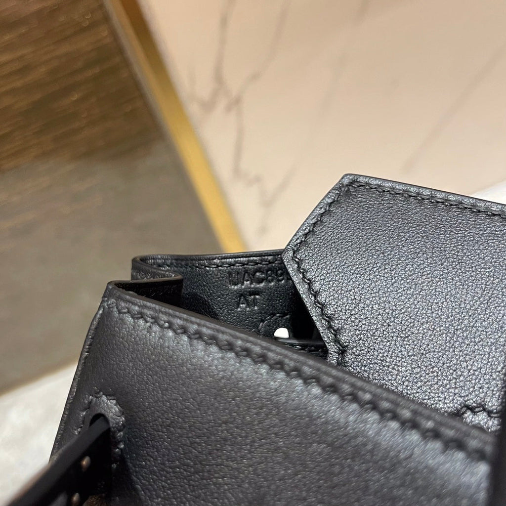 Hermes Birkin 30cm Black Swift Leather Gold Hardware Bag