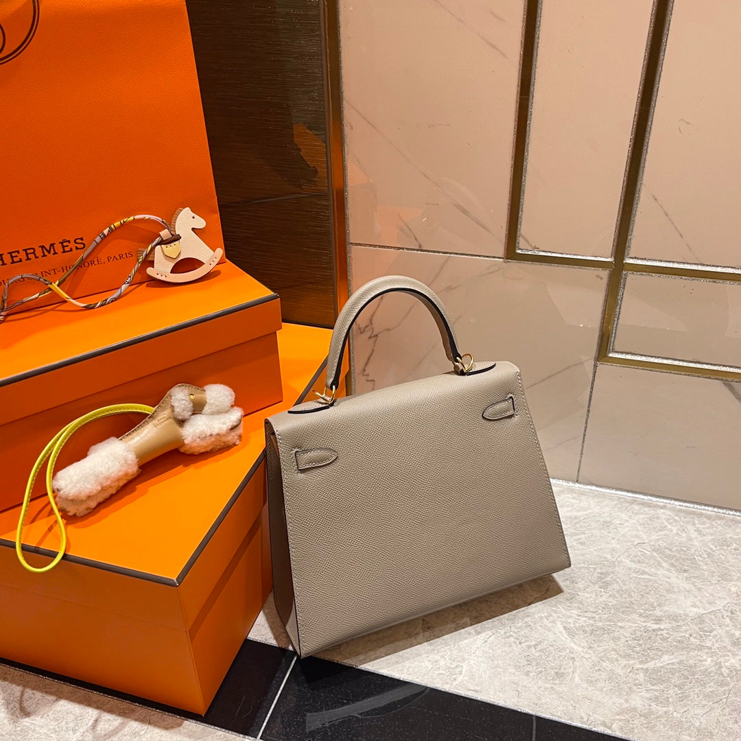 Hermes Kelly 25cm Grey Epsom Leather Gold Hardware Bag