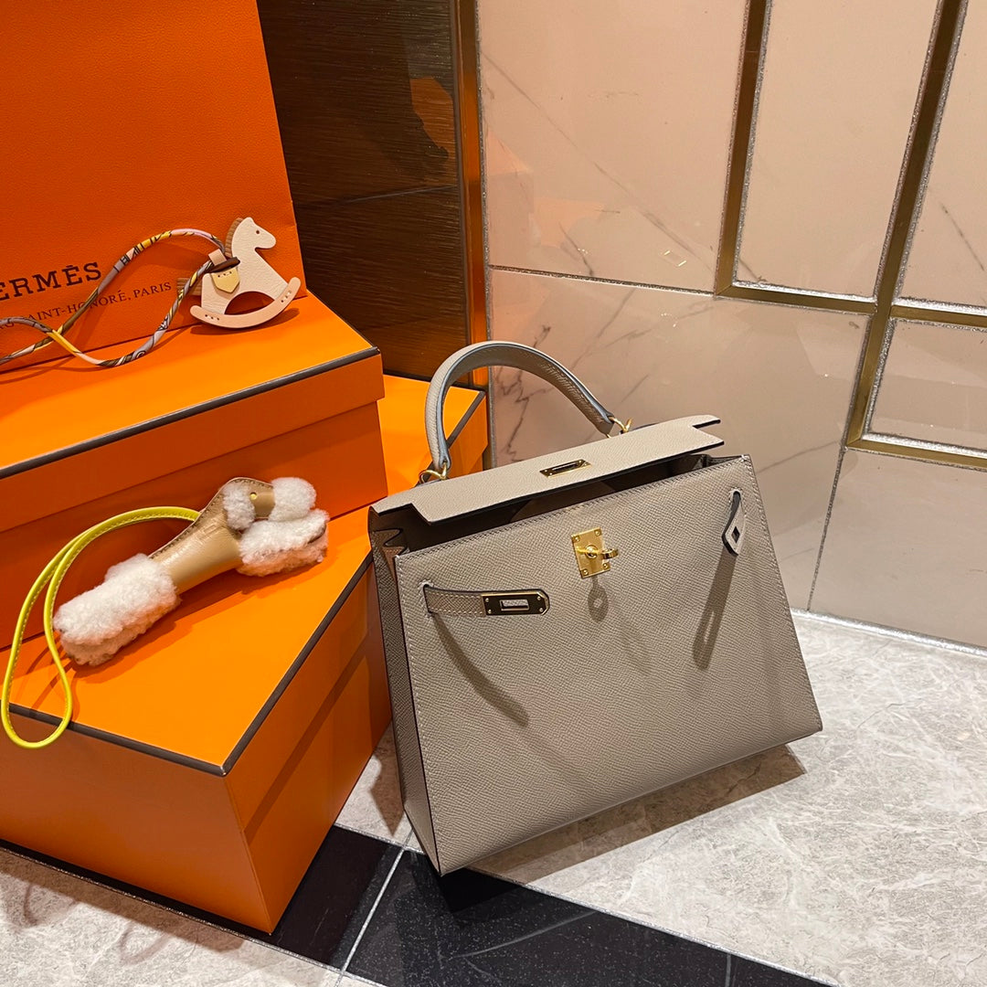 Hermes Kelly 25cm Grey Epsom Leather Gold Hardware Bag