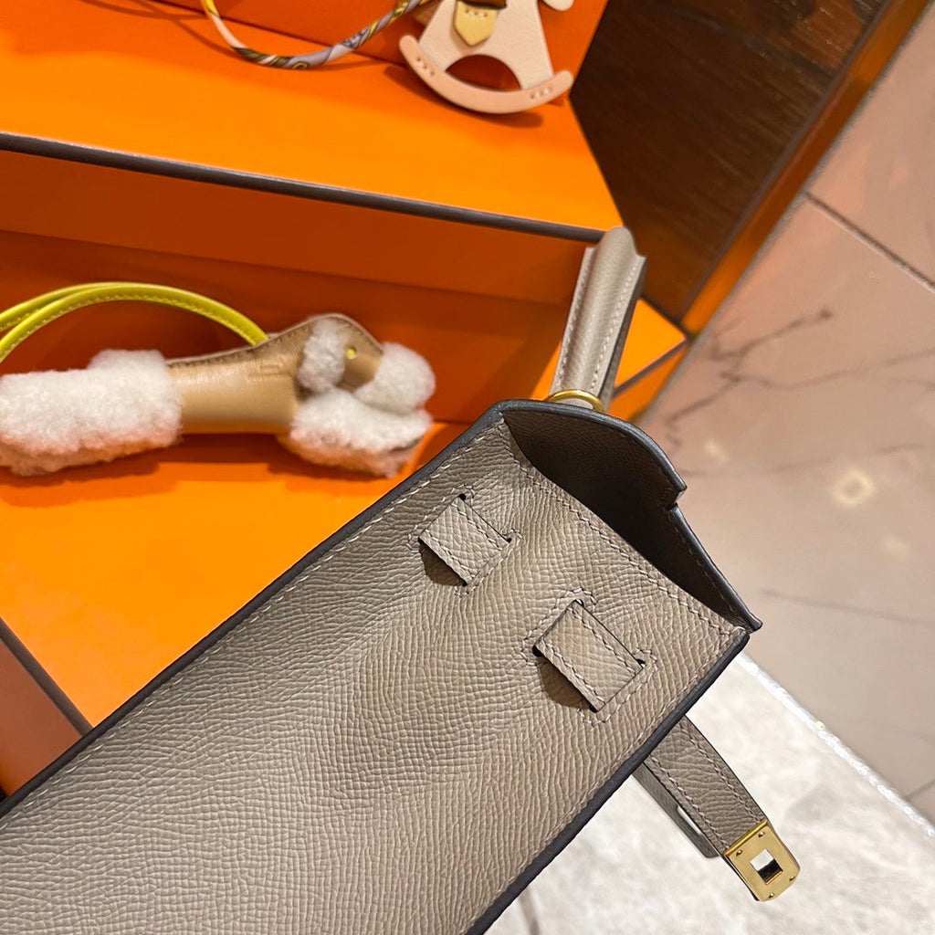 Hermes Kelly 25cm Grey Epsom Leather Gold Hardware Bag