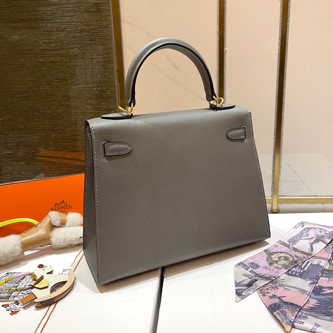 Hermes Kelly 25cm Gris Mouette Epsom Leather Gold Hardware Bag