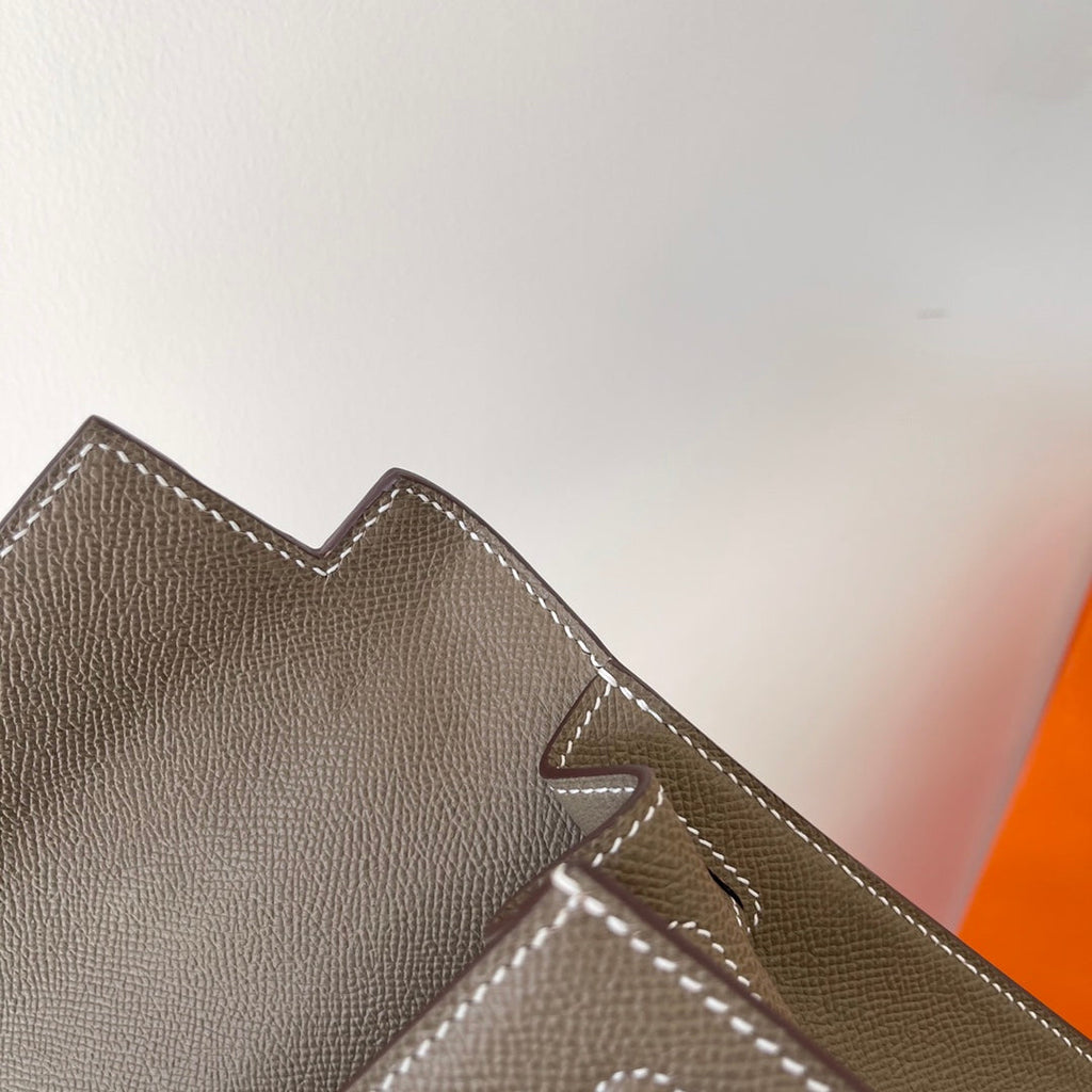 Hermes Kelly 28cm Etain Epsom Leather Gold Hardware Bag