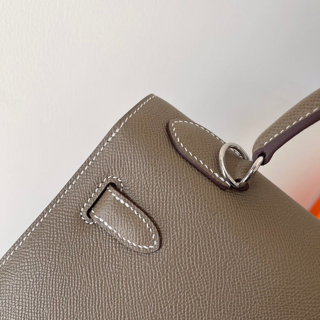 Hermes Kelly 28cm Etain Epsom Leather Silver Hardware Bag