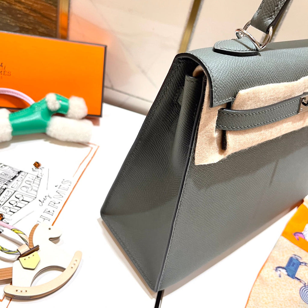 Hermes Kelly 25cm Gris Mouette Epsom Leather Silver Hardware Bag