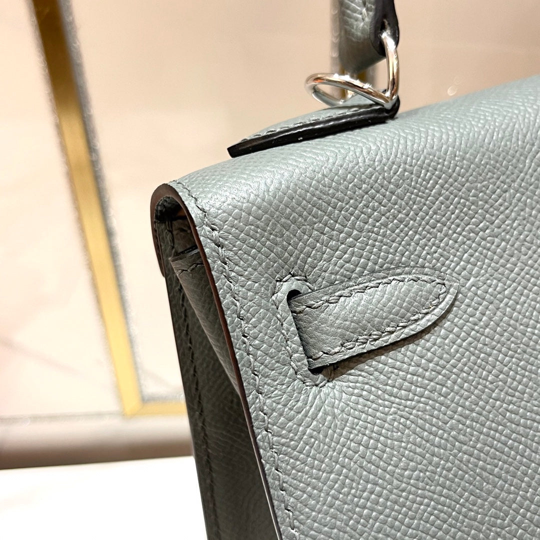 Hermes Kelly 25cm Gris Mouette Epsom Leather Silver Hardware Bag
