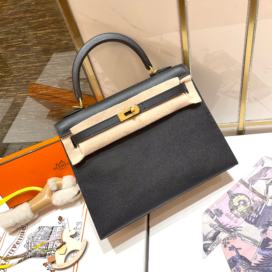 Hermes Kelly 25cm Black Epsom Leather Gold Hardware Bag