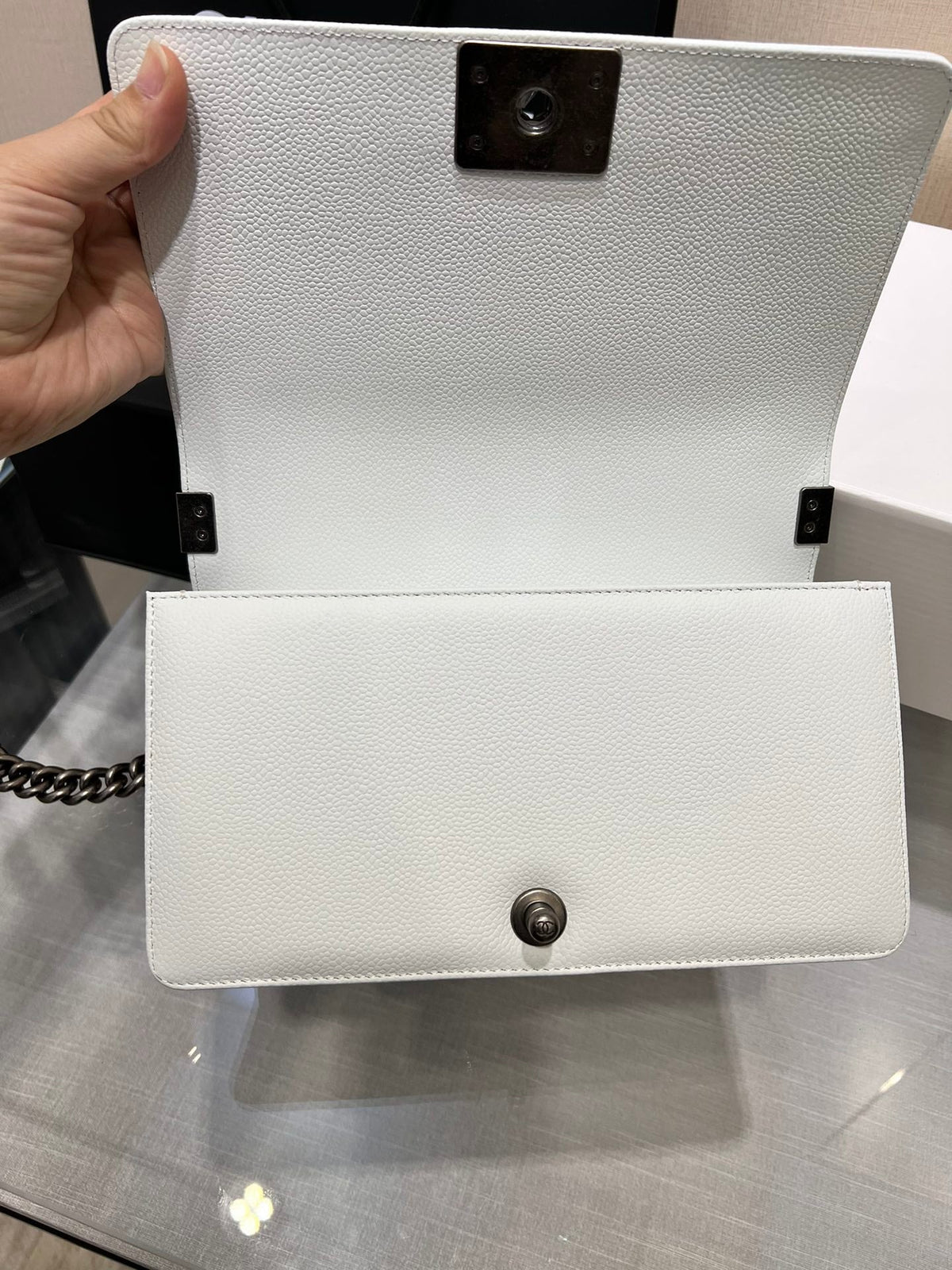 Chanel Boy Bag Medium 25 White Caviar Ruthenium Hardware