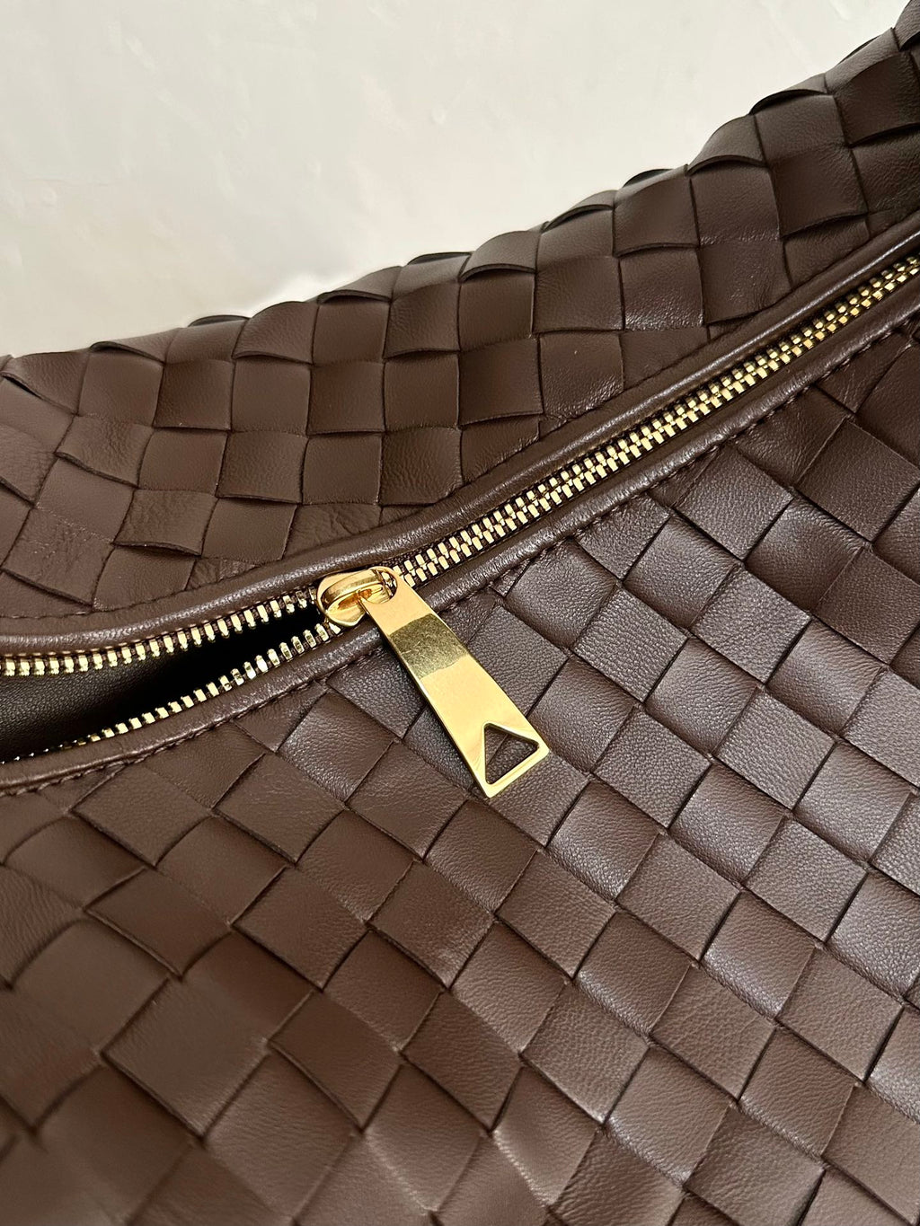 Bottega Veneta Small Jodie 48cm Chocolate Suede Leather Bag