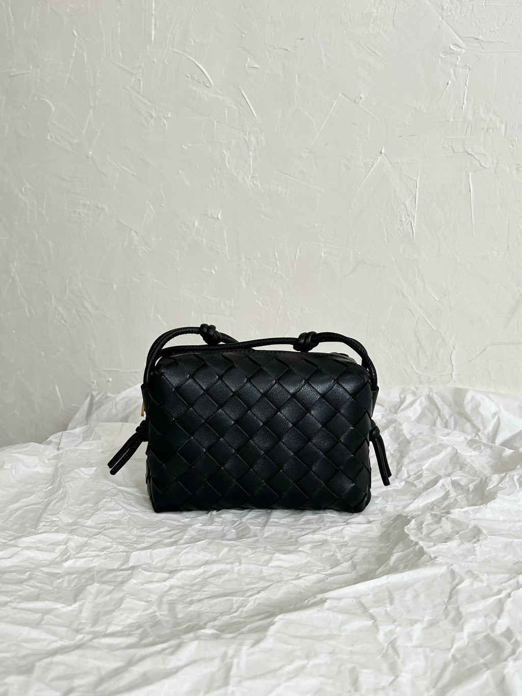 Bottega Veneta Bv Loop Mini 17cm Black Calfskin Bag