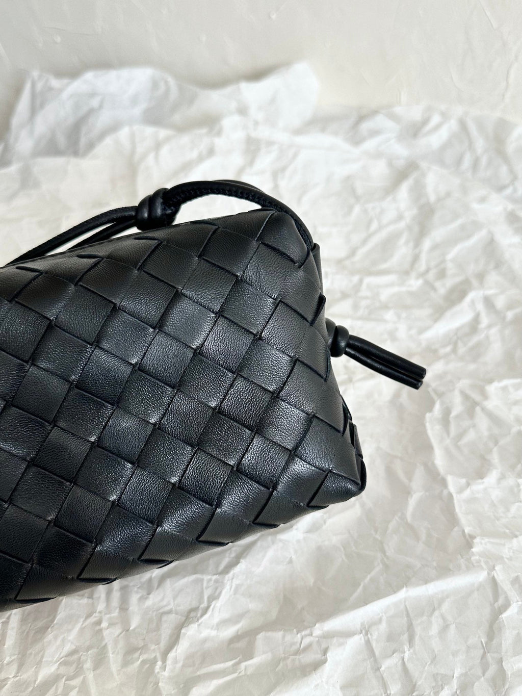 Bottega Veneta Bv Loop Mini 17cm Black Calfskin Bag