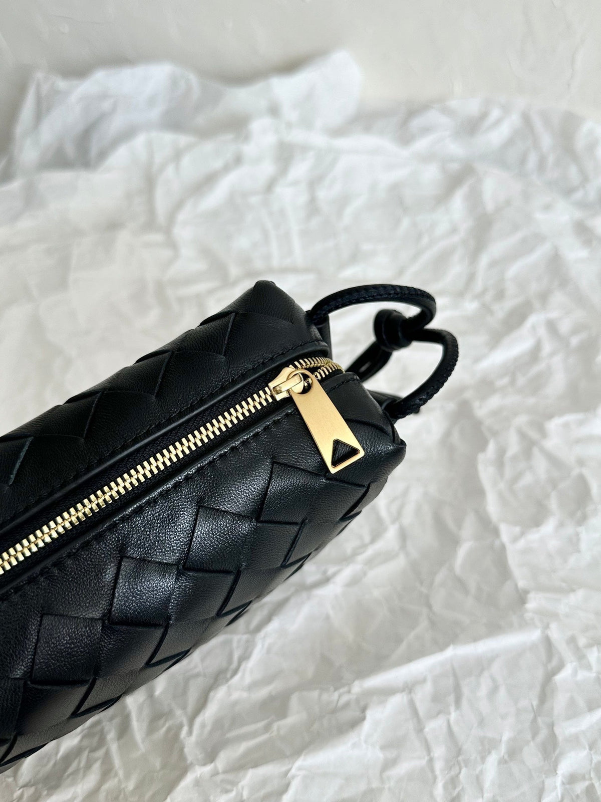 Bottega Veneta Bv Loop Mini 17cm Black Calfskin Bag