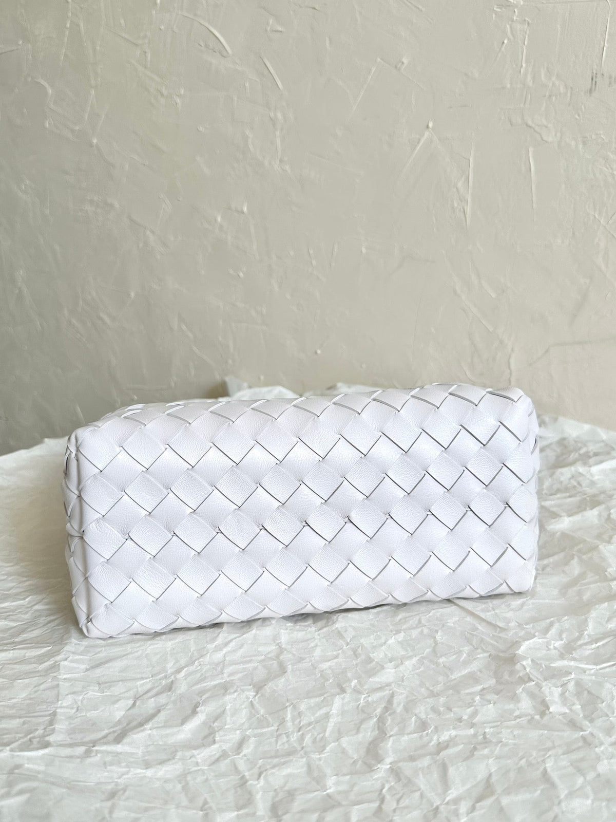 Bottega Veneta Small Andiamo 25cm White Lambskin Bag