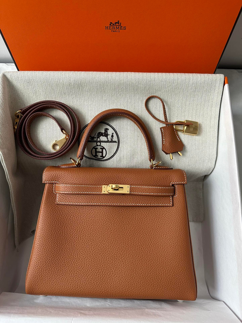 Hermes Kelly 25cm Gold Togo Gold Hardware Bag