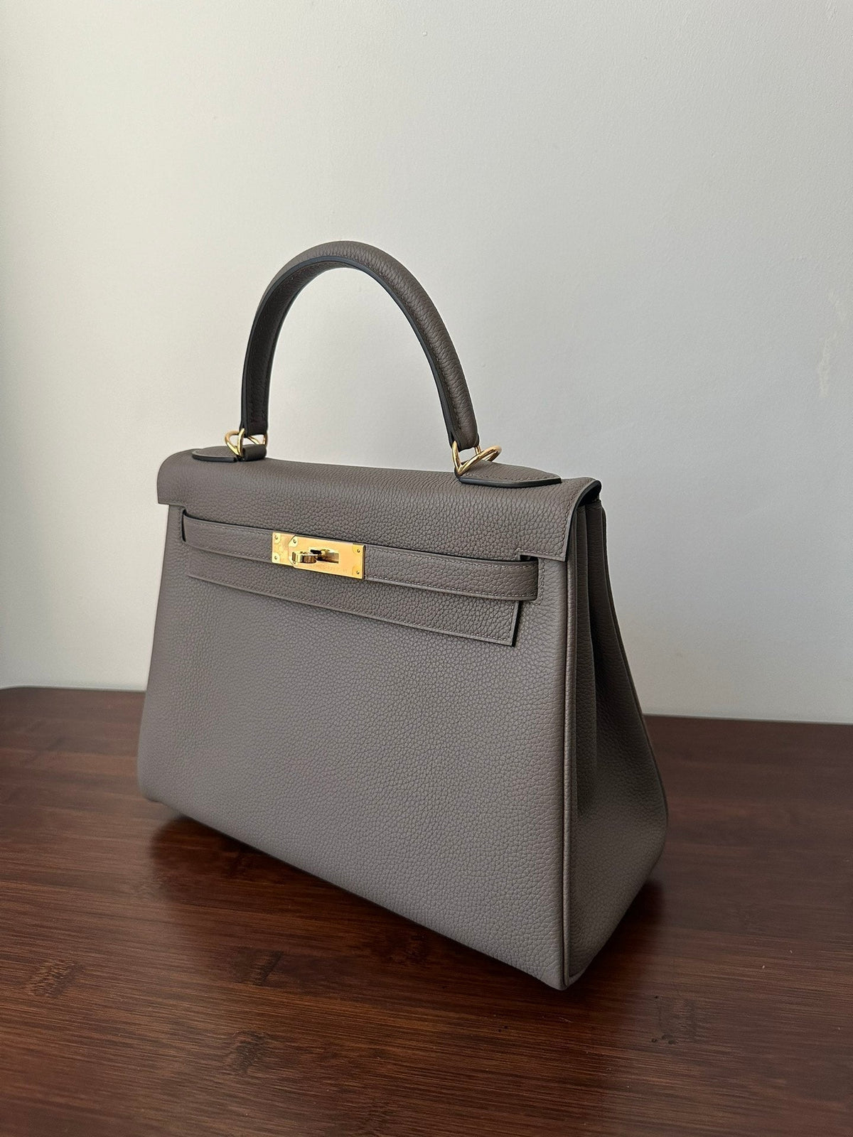 Hermes Kelly 28cm Etain Togo Gold Hardware Bag