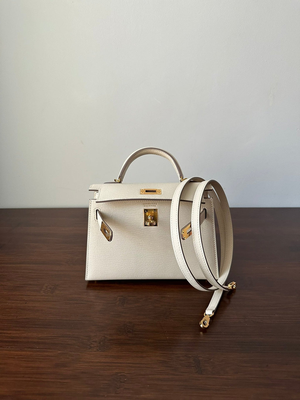 Hermes Kelly Mini 20 White Chevre Gold Hardware Bag