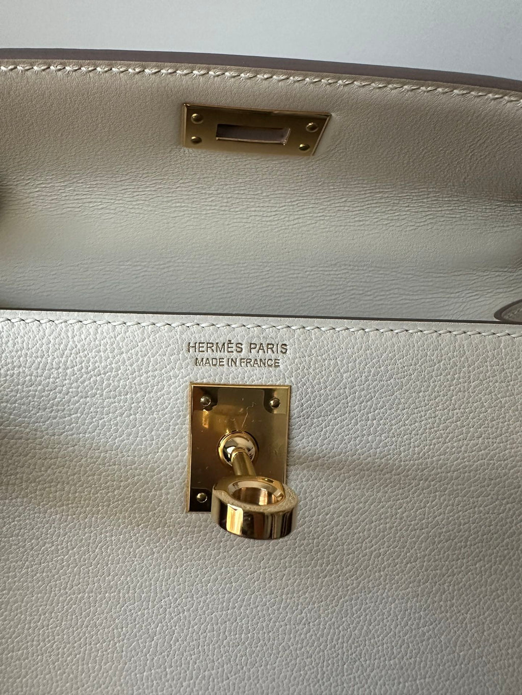 Hermes Kelly Mini 20 White Chevre Gold Hardware Bag