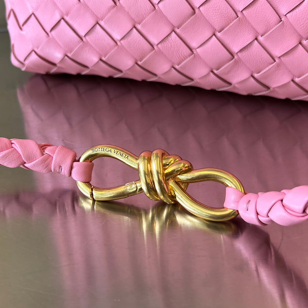 Bottega Veneta Medium Andiamo 32cm Pink Lambskin Bag