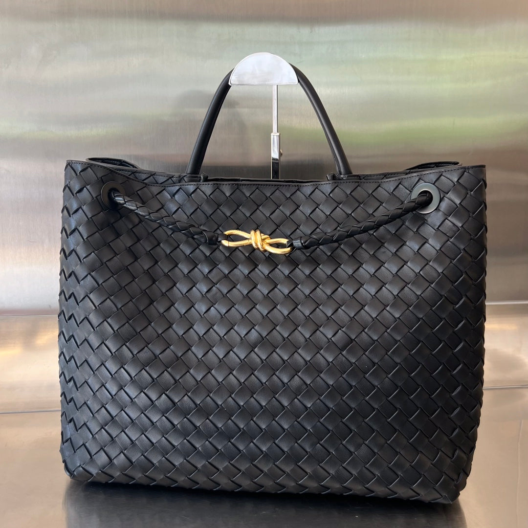 Bottega Veneta Large Andiamo 45cm Black Lambskin Bag