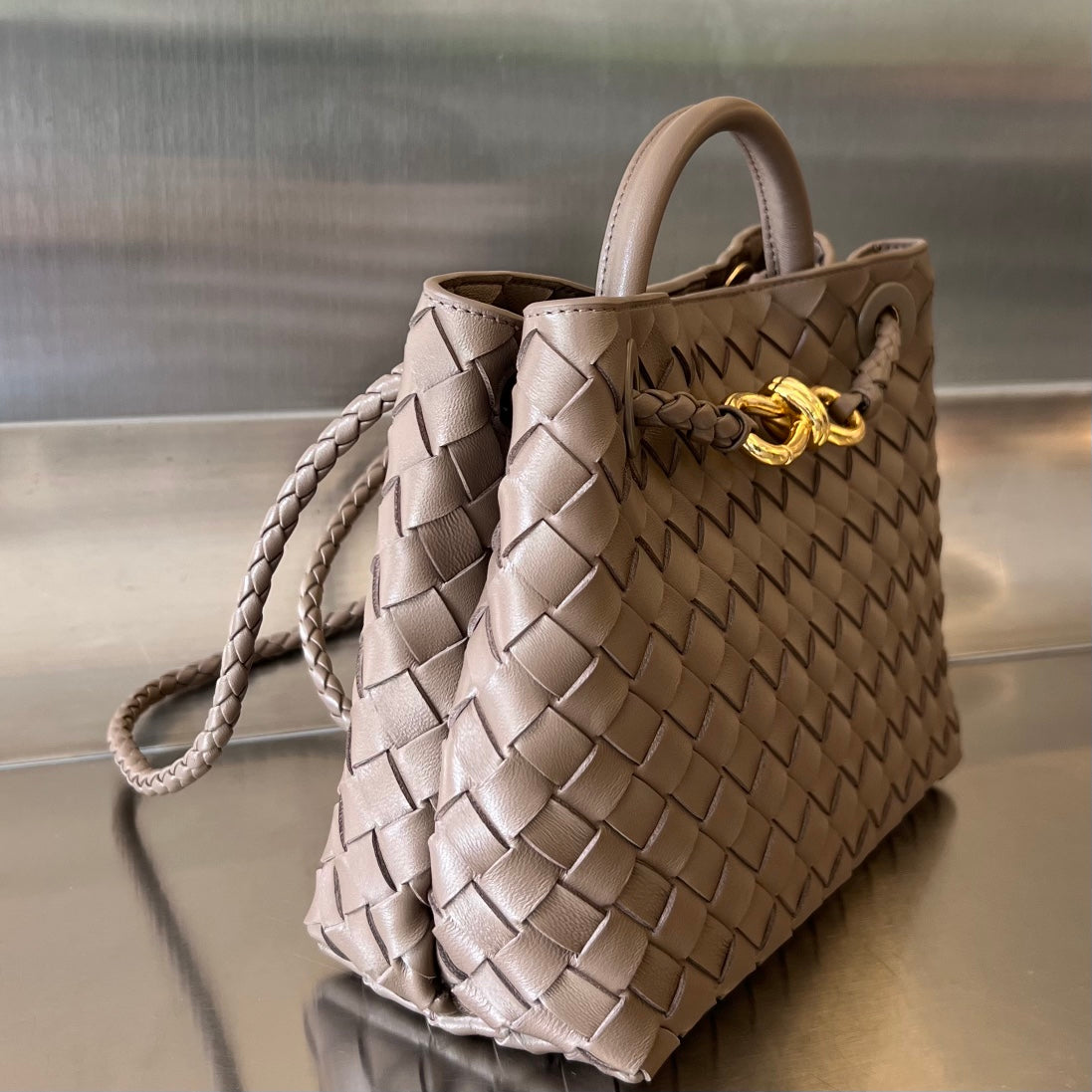 Bottega Veneta Small Andiamo 25cm Chocolate Lambskin Bag