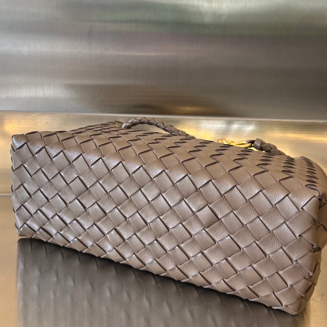 Bottega Veneta Medium Andiamo 32cm Chocolate Lambskin Bag