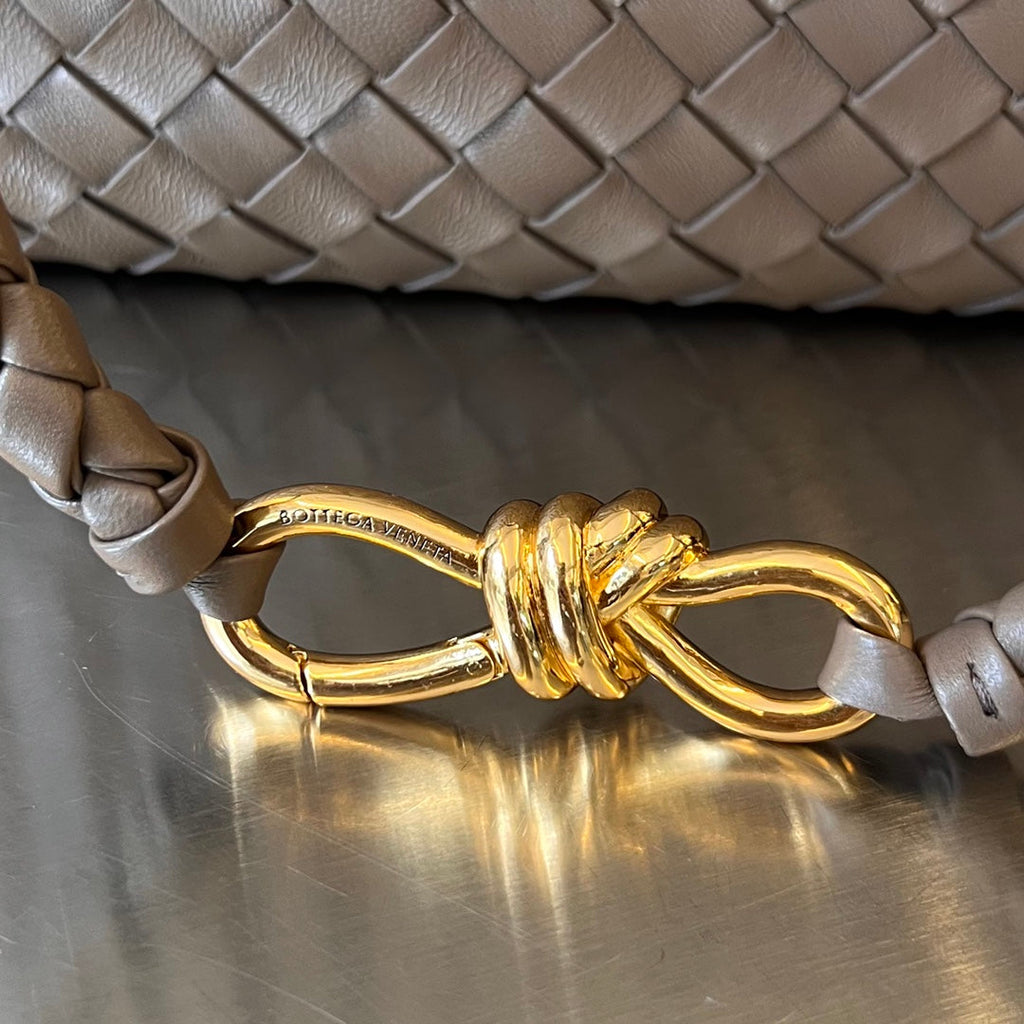 Bottega Veneta Medium Andiamo 32cm Chocolate Lambskin Bag