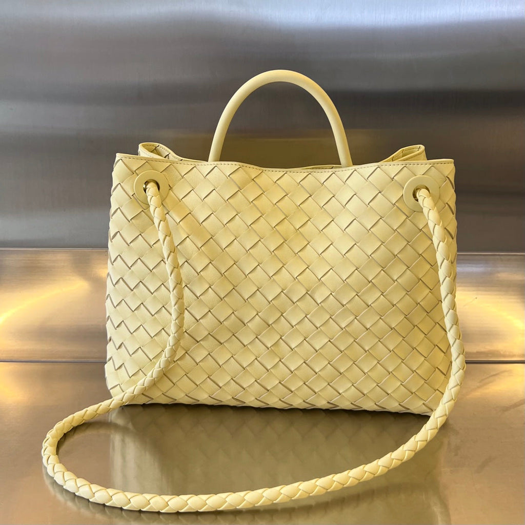 Bottega Veneta Medium Andiamo 32cm Lime Lambskin Bag