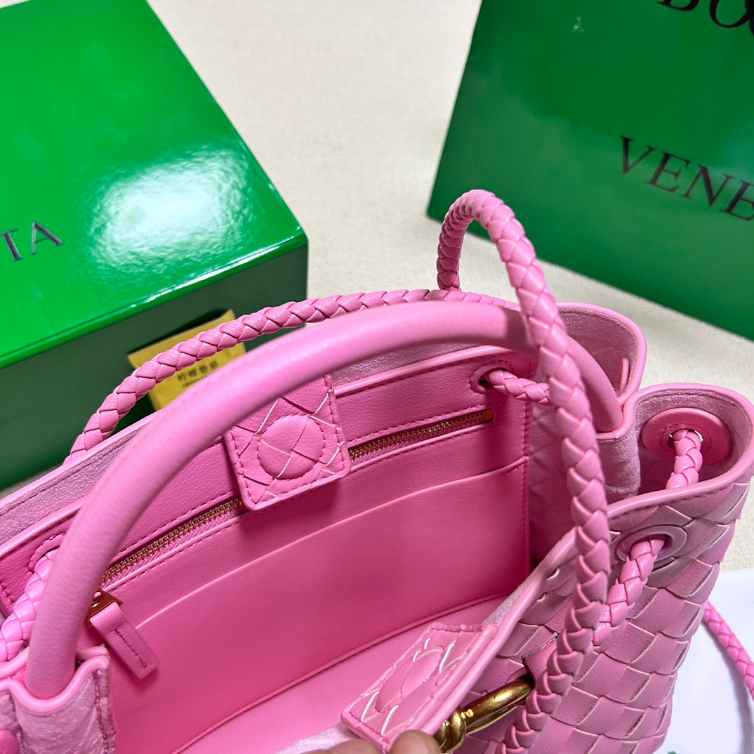 Bottega Veneta Small Andiamo 25cm Pink Lambskin Bag
