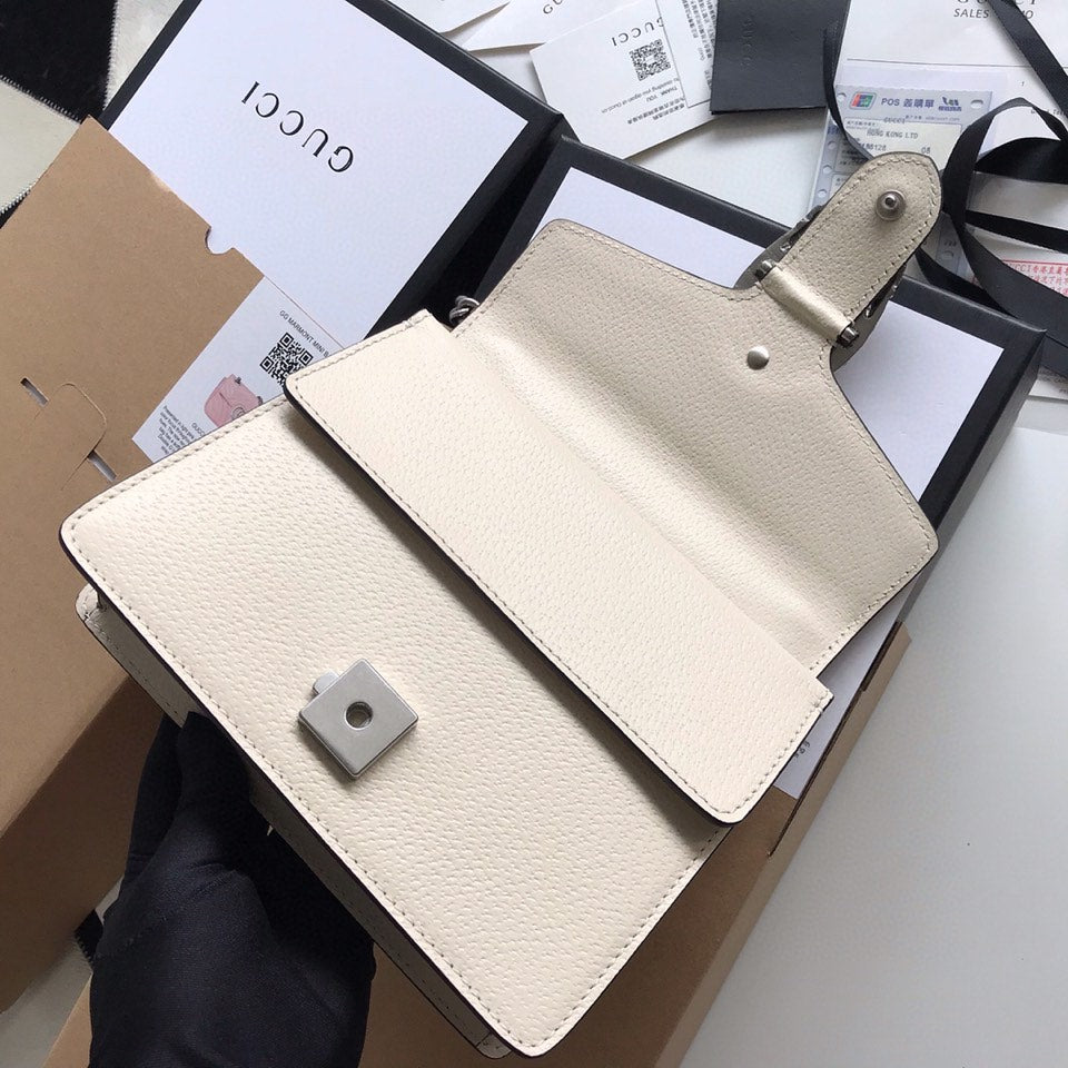 Gucci Dyonysus Shoulder Bag 20 in White Calfskin Silver Hardware