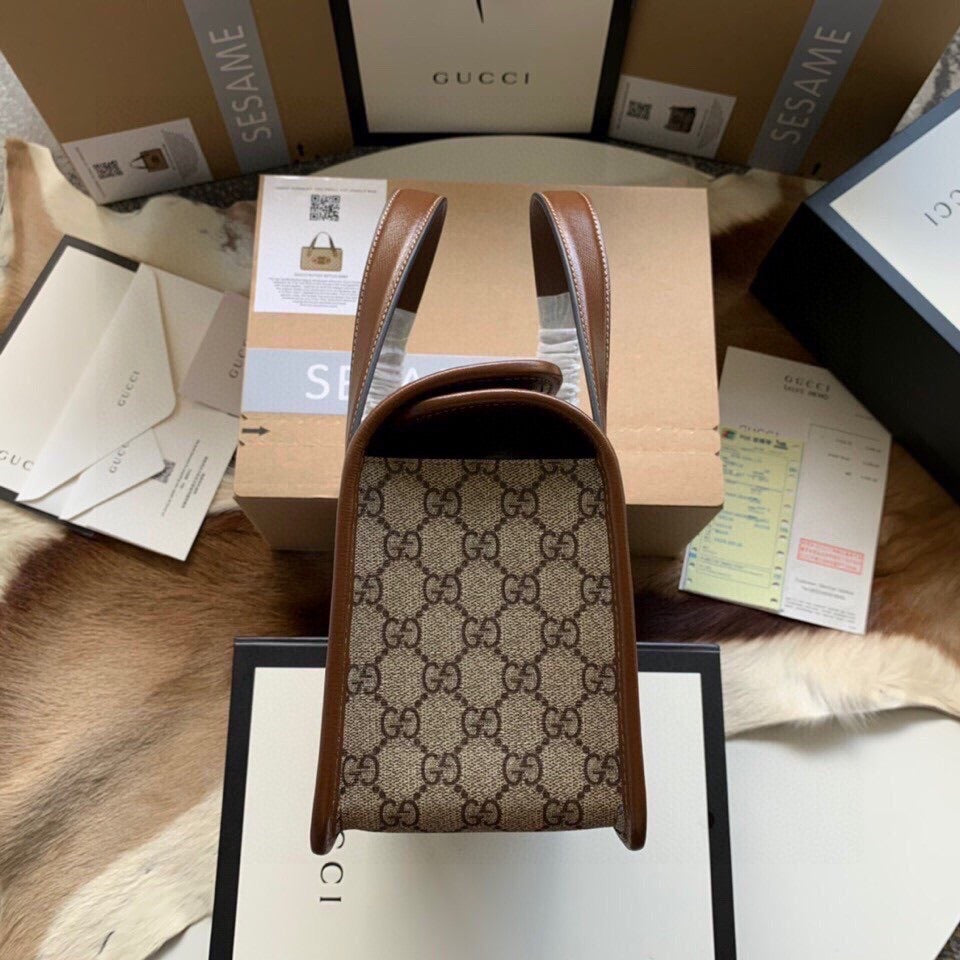 Gucci Horsebit 1955 Small 27 Bag in Beige Canvas and Brown Calfskin