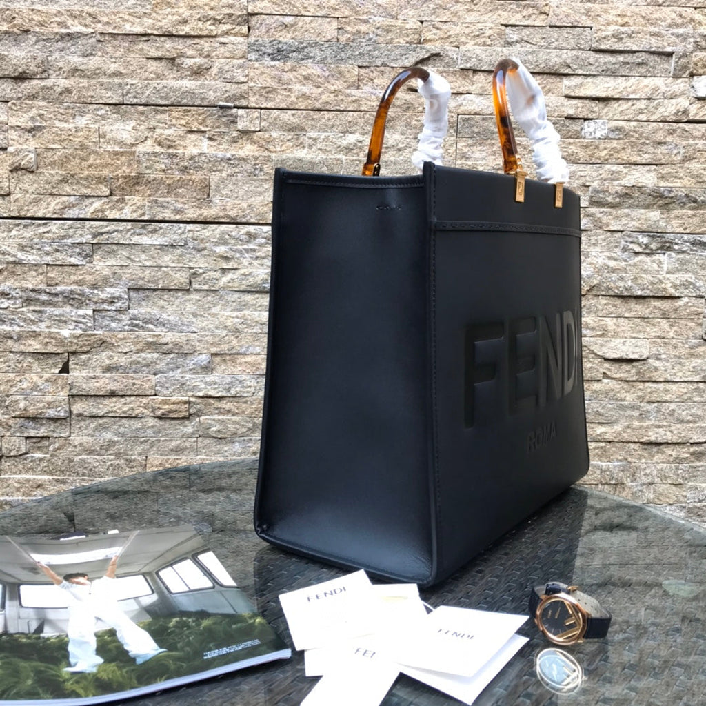 Fendi Fend Sunshine Large Bag 40.5 Black Leather