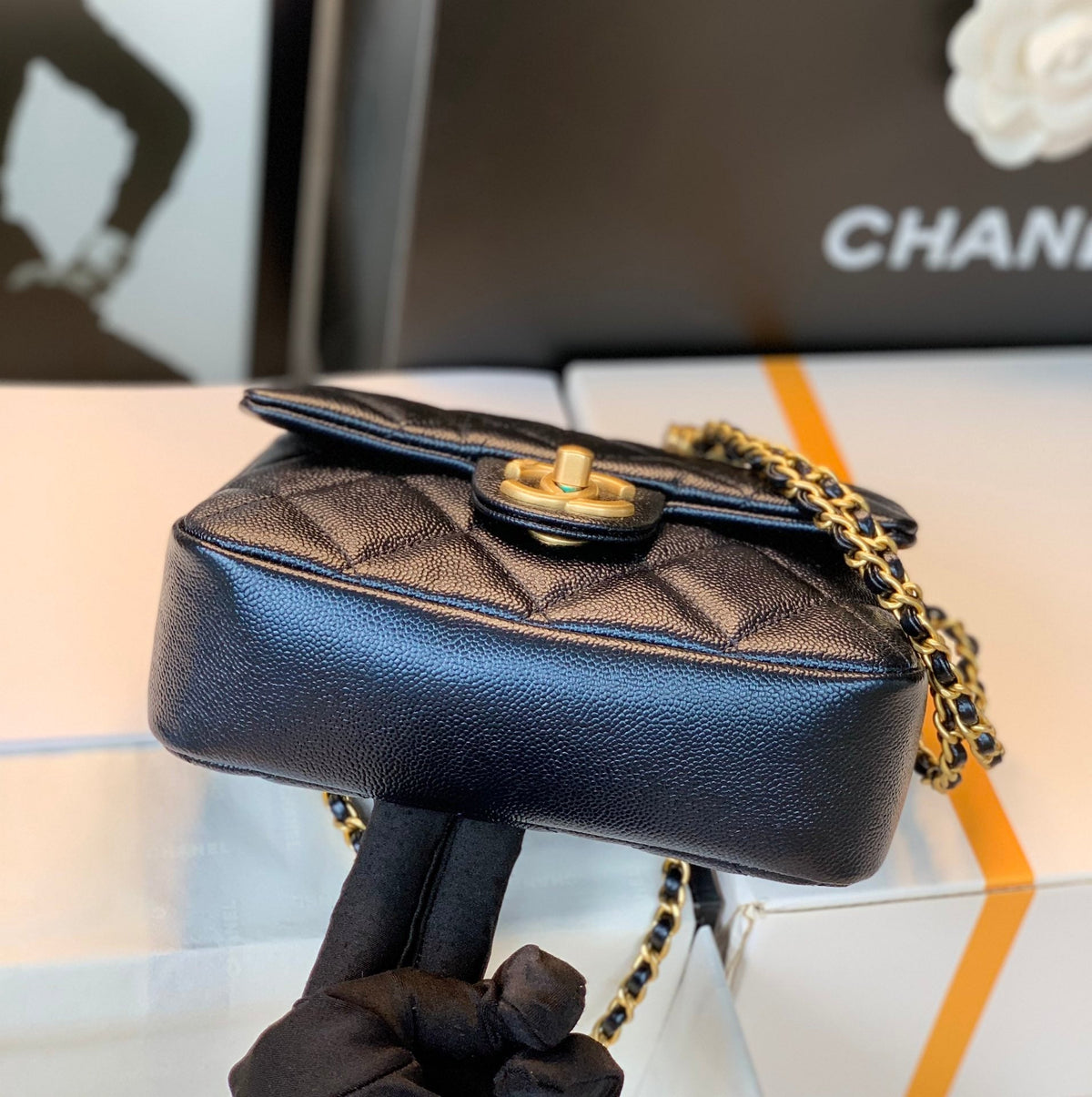 Chanel 25S Classic Flap 19 cm in Black Caviar Leather with Gold Hardware Bag