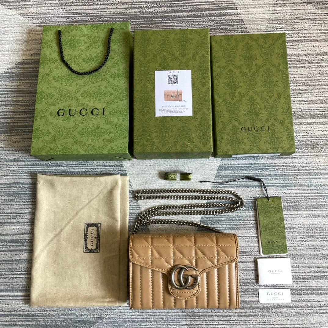 Gucci Marmont Mini 20 Shoulder Bag in Camel Brown Calfskin