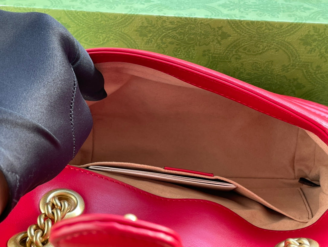 Gucci Marmont Matelassé Small 22 Bag Red Pink Calfskin