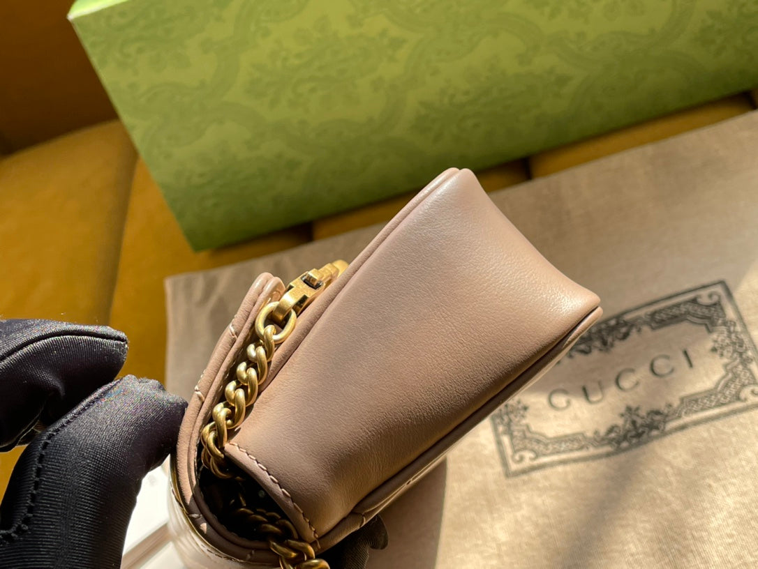 Gucci Marmont Mini 16 Bag in Beige Calfskin