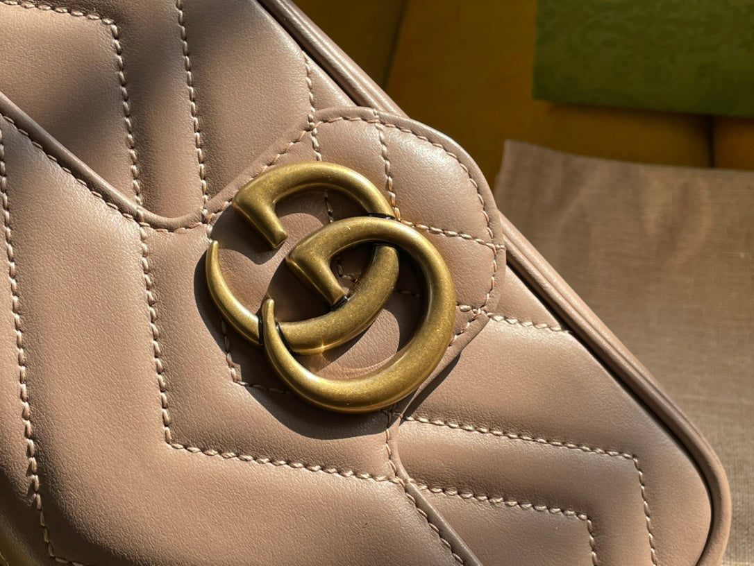 Gucci Marmont Mini 16 Bag in Beige Calfskin
