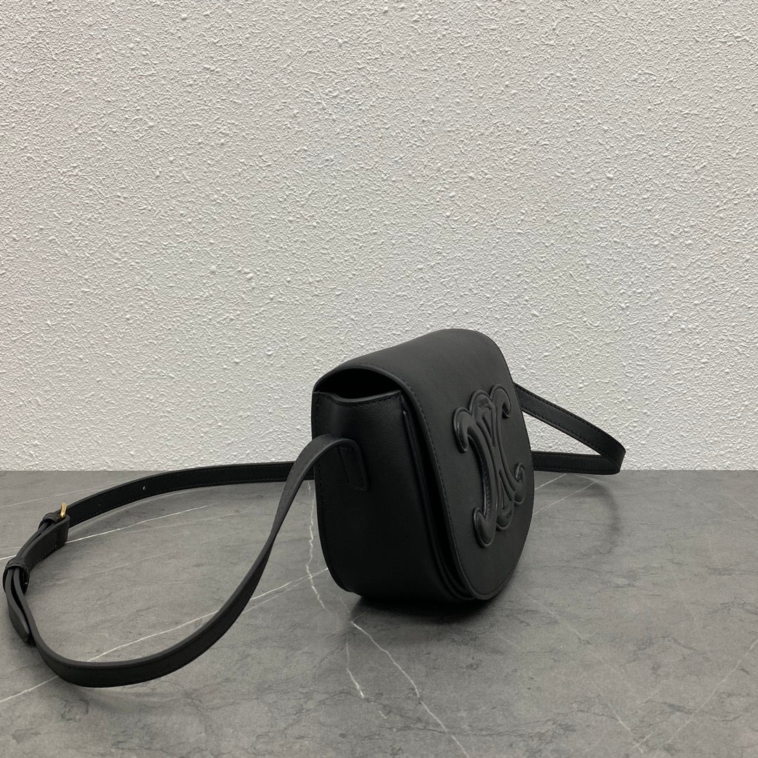 Celine Folco Cuir Triomphe 18 in Black Calfskin Bag