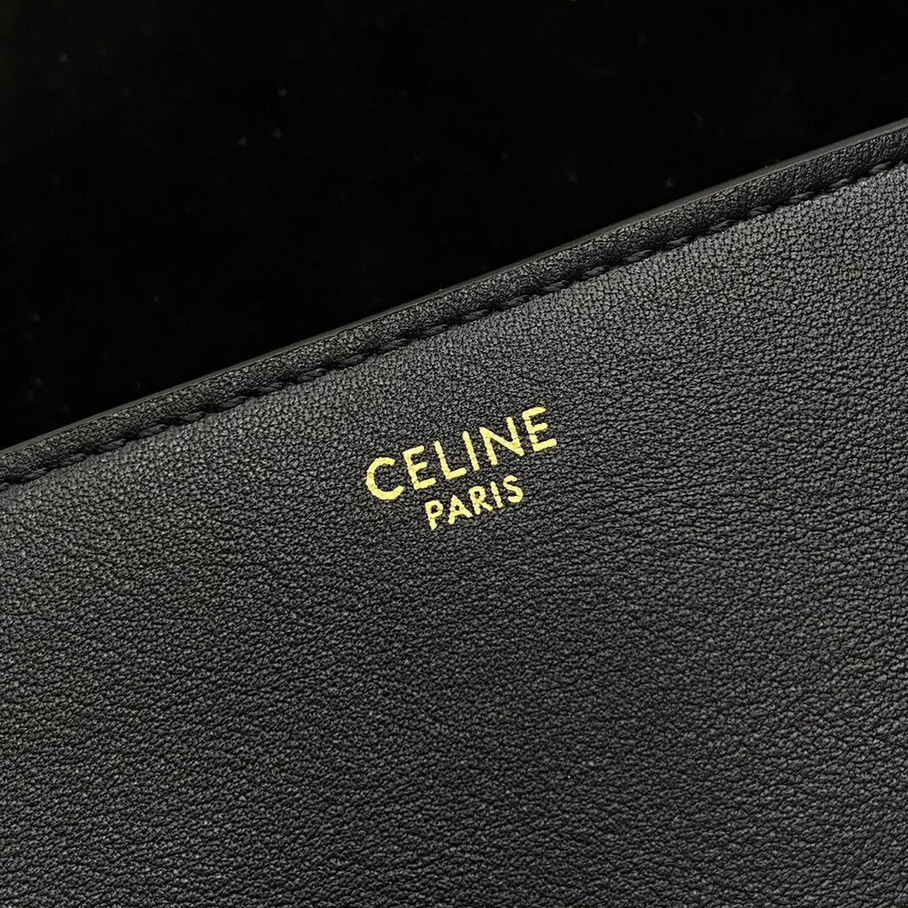 Celine Folco Cuir Triomphe 18 in Black Calfskin Bag