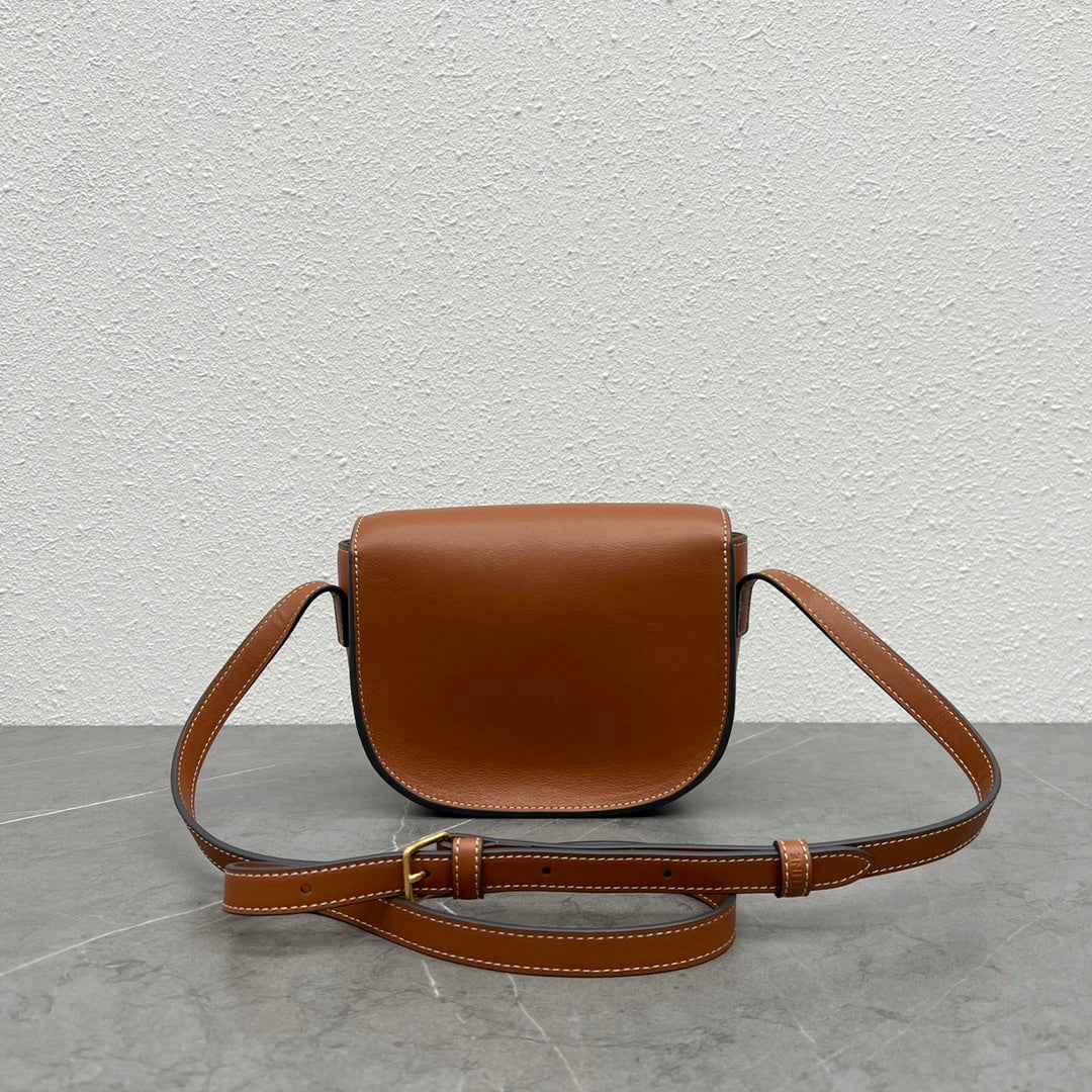 Celine Folco Cuir Triomphe 18 in Red Brown Calfskin Bag