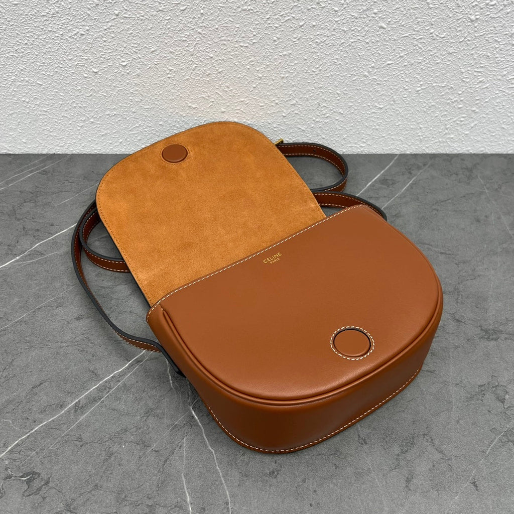 Celine Folco Cuir Triomphe 18 in Red Brown Calfskin Bag