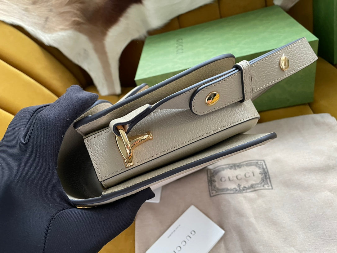 Gucci Horsebit 1955 Saddle Bag 25 in White Canvas and Beige Calfskin