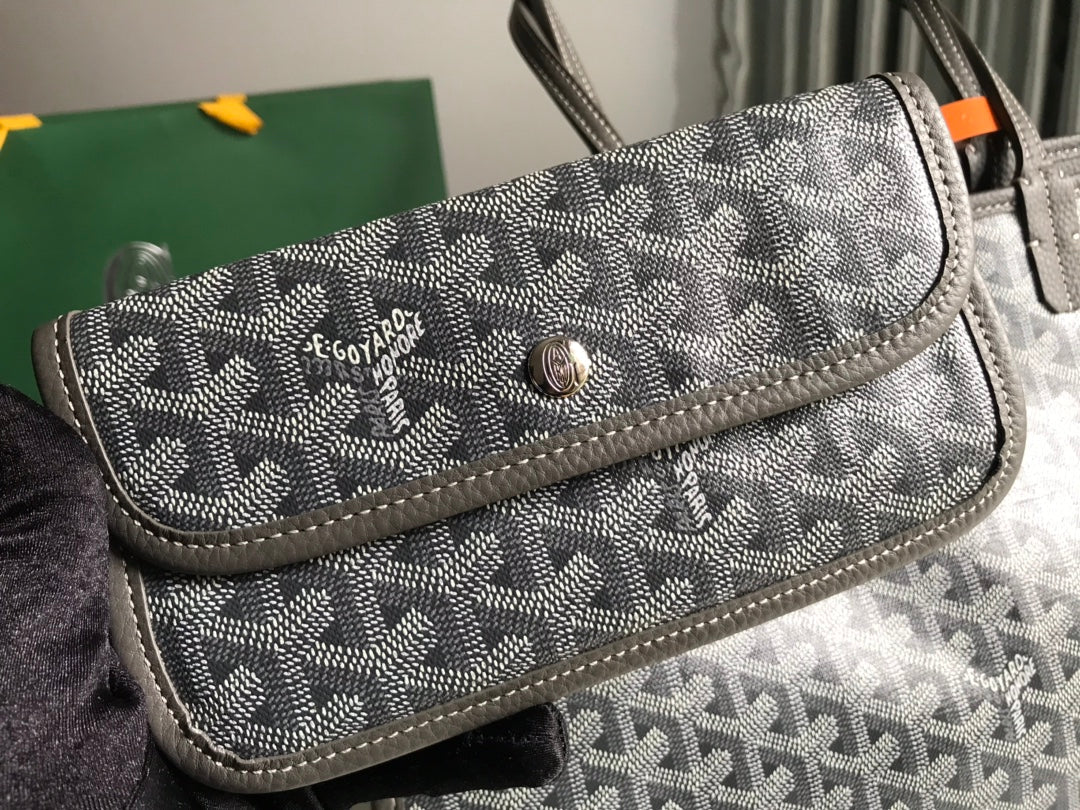 Goyard Hardy PM Bag 40 in Gray Goyardine Canvas and Taurillon Leather Trim