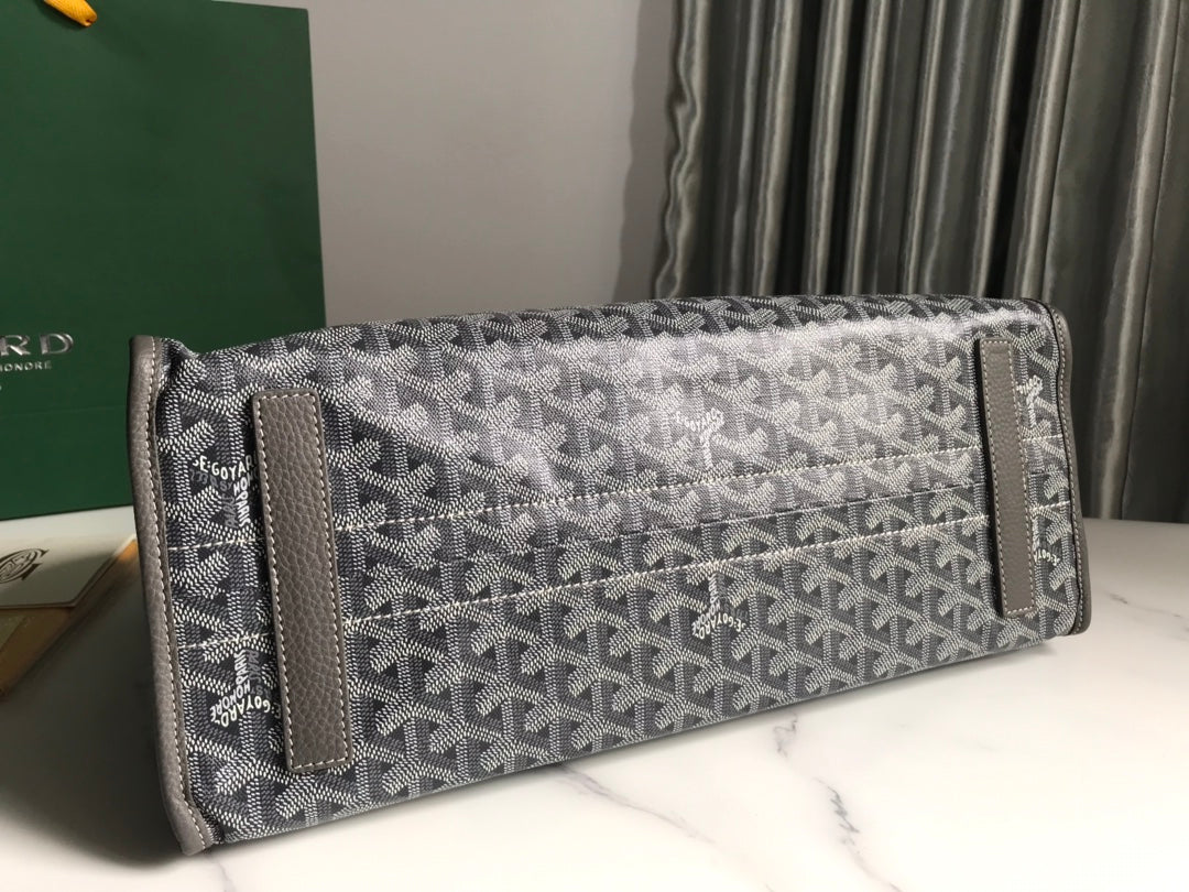 Goyard Hardy PM Bag 40 in Gray Goyardine Canvas and Taurillon Leather Trim