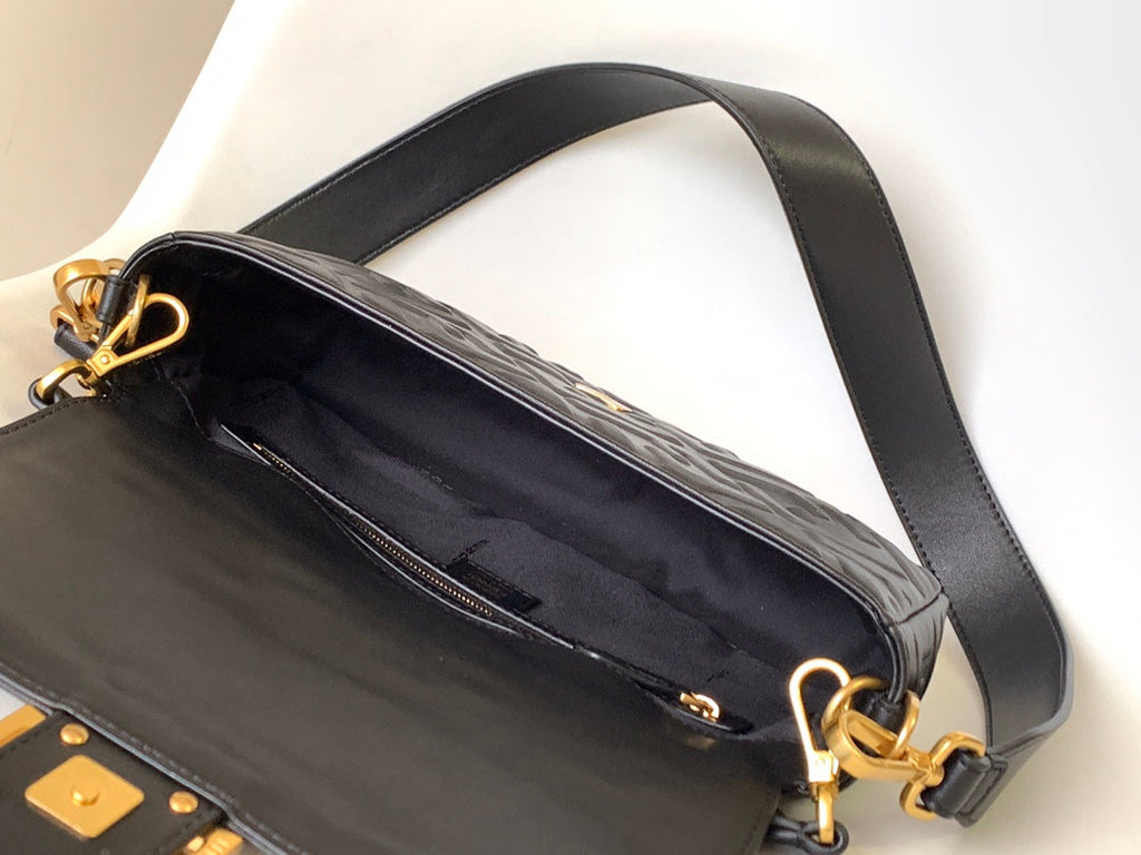Fend Baguette 27 Bag with Ff Motif Black Leather Ghw