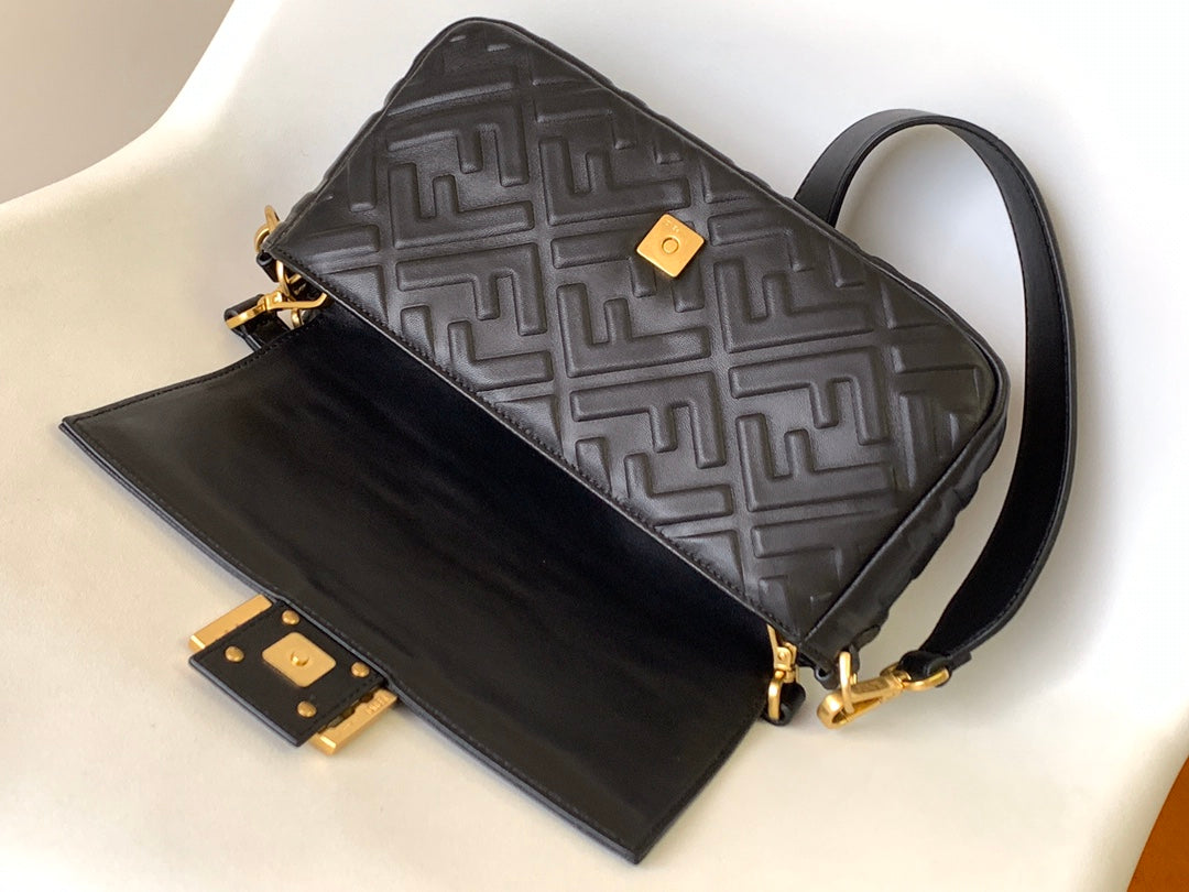 Fend Baguette 27 Bag with Ff Motif Black Leather Ghw