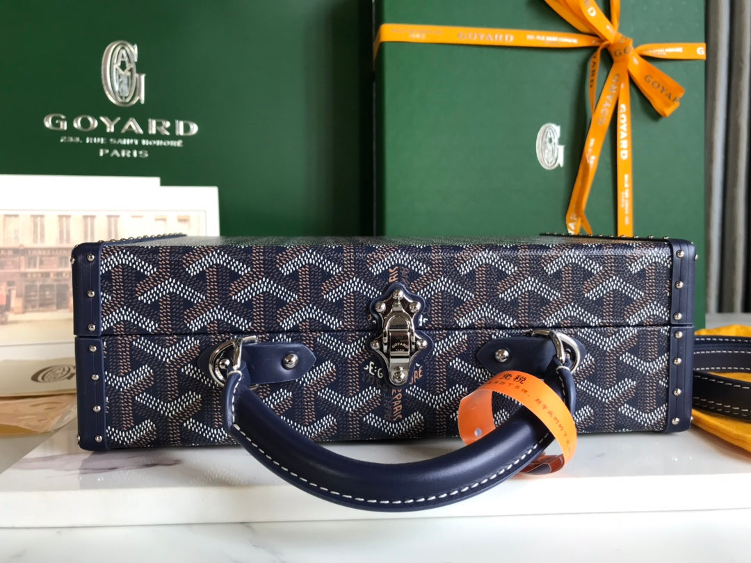 Goyard Grand Hôtel Trunk Bag 24 in Navy Blue Goyardine Canvas and Calfskin