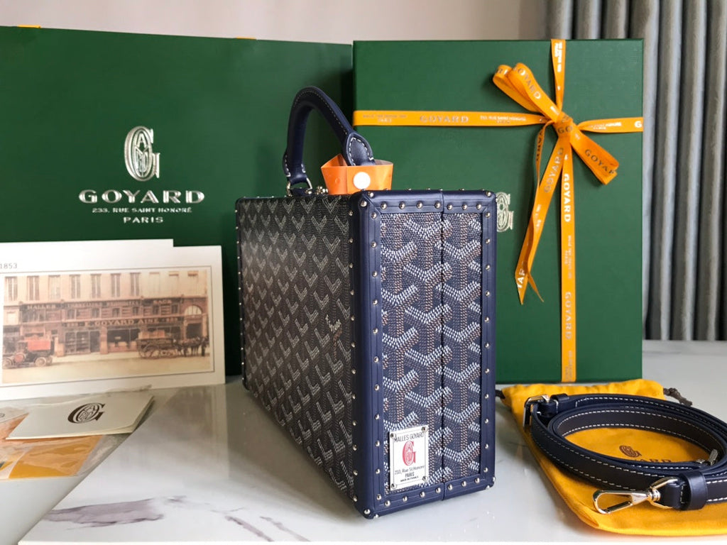 Goyard Grand Hôtel Trunk Bag 24 in Navy Blue Goyardine Canvas and Calfskin