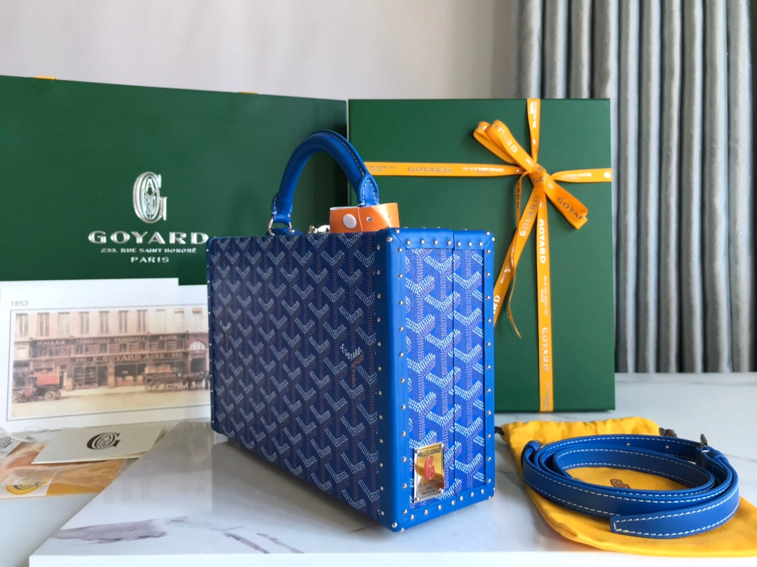 Goyard Grand Hôtel Trunk Bag 24 in Blue Goyardine Canvas and Calfskin