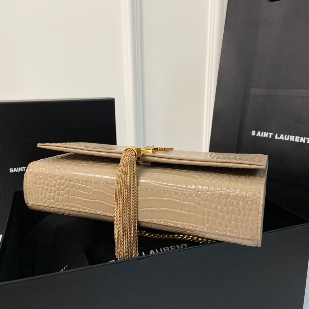 Saint Laurent Kate Tassel 24 Crocodile Pattern Calfskin Beige Cream with Gold Logo Bag